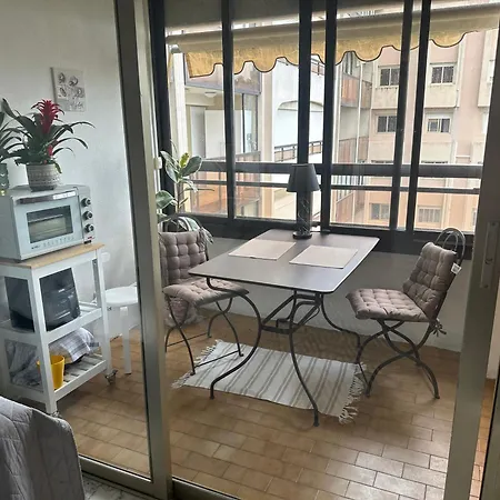 Apartment & Center 40m2 1-bedroom *